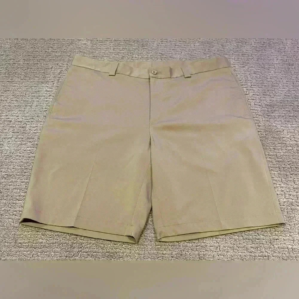 Slazenger Men's Flat Front Polyester‎ Stretch Khaki Golf Shorts 38